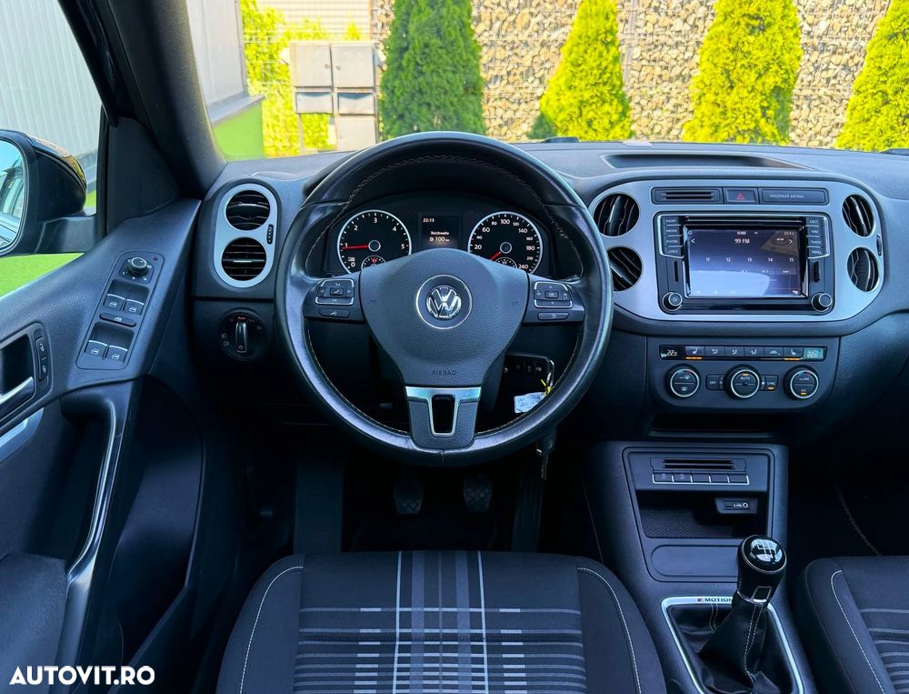 Volkswagen Tiguan 2.0 TDI SCR BlueMotion Technology Lounge Sport & Style - 9