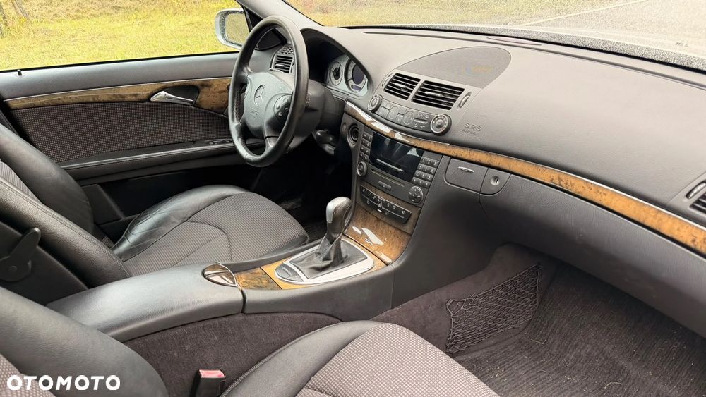 Mercedes-Benz Klasa E 200 Kompressor Avantgarde - 11