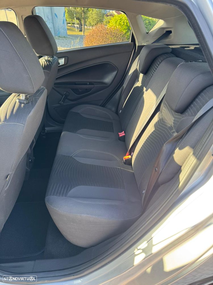Ford Fiesta 1.5 TDCi Trend - 14