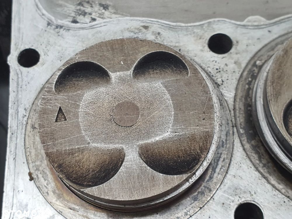 SUZUKI GSX 550 82-88 CYLINDER CYLINDRY BLOK + TŁOKI - 8