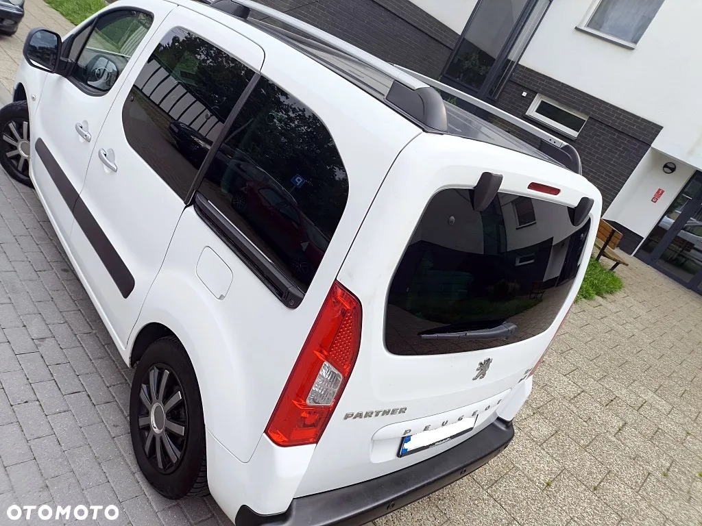 Peugeot Partner Tepee 90 Family - 20