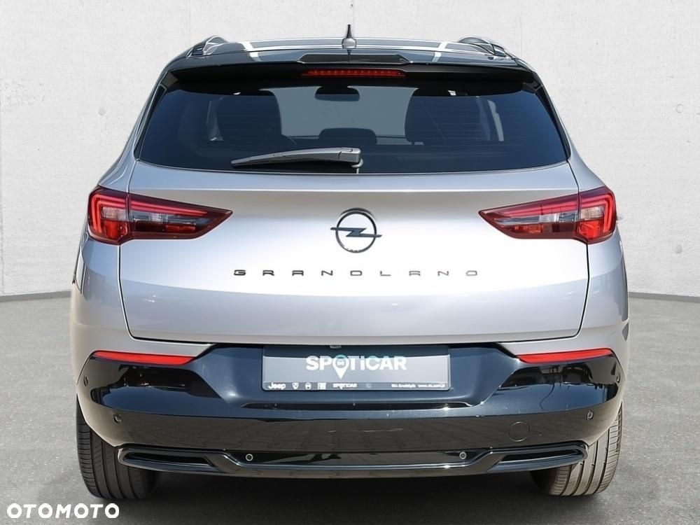 Opel Grandland 1.2 T GS S&S - 4