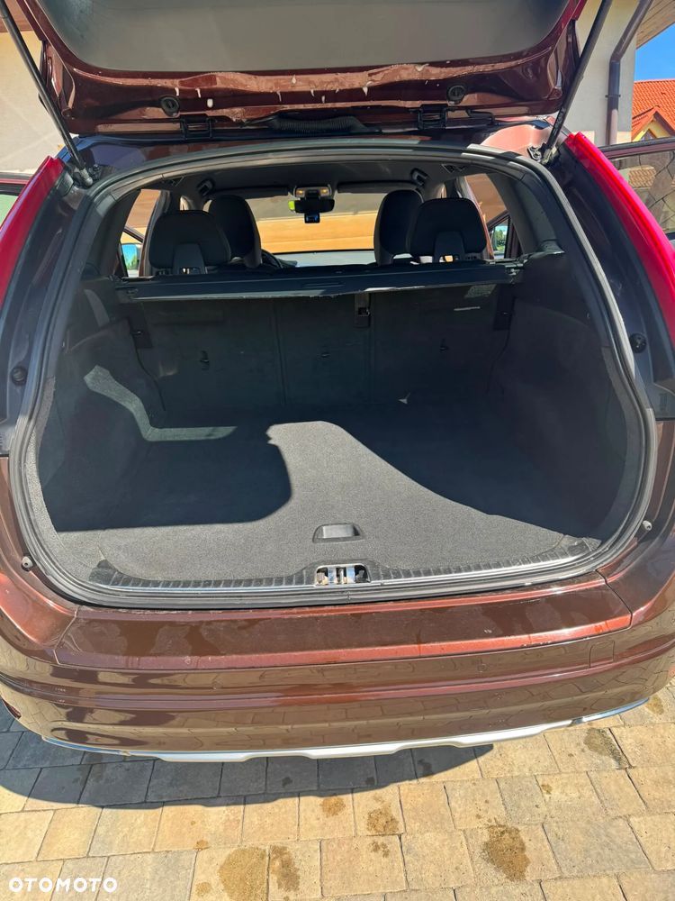 Volvo XC 60 D4 Momentum - 7