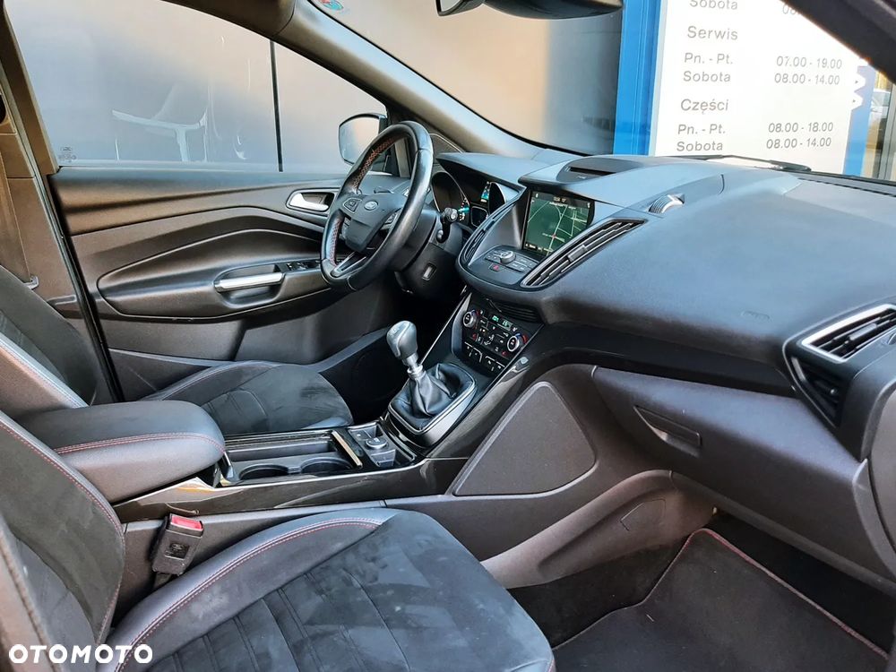 Ford Kuga 1.5 EcoBoost FWD ST-Line ASS - 28