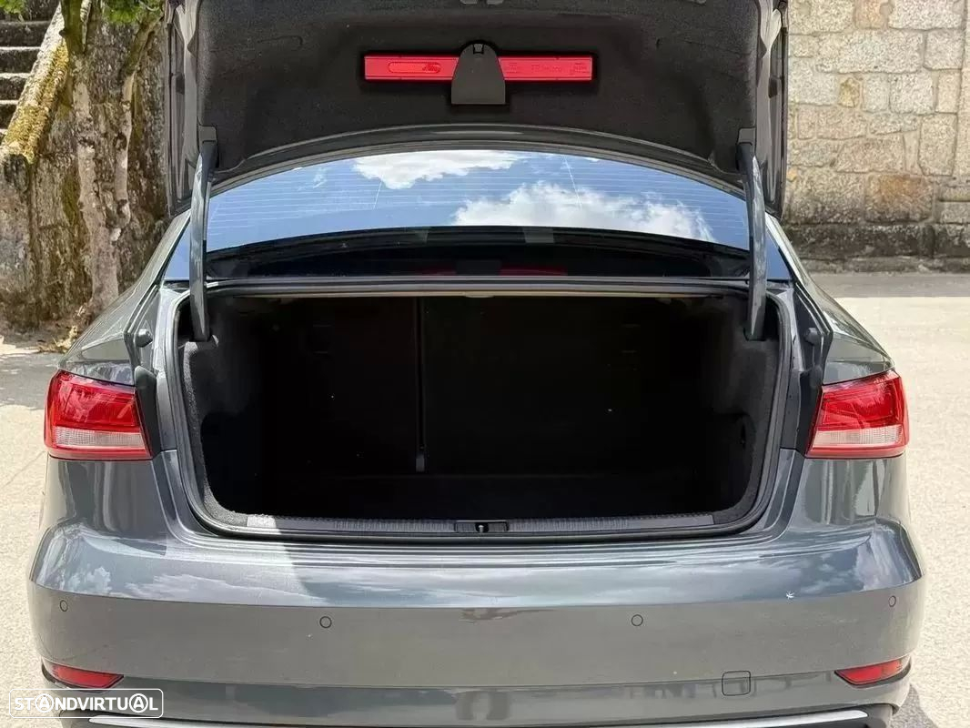 Audi A3 Limousine 1.6 TDI Sport - 4