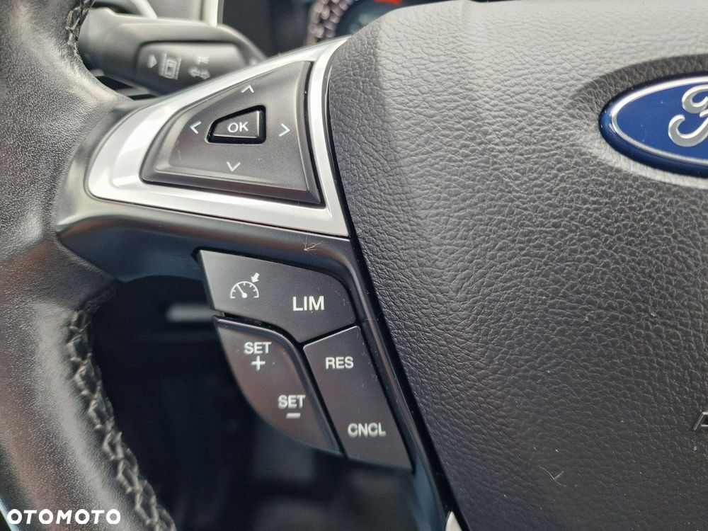 Ford S-Max 1.5 Eco Boost Start-Stopp Titanium - 35