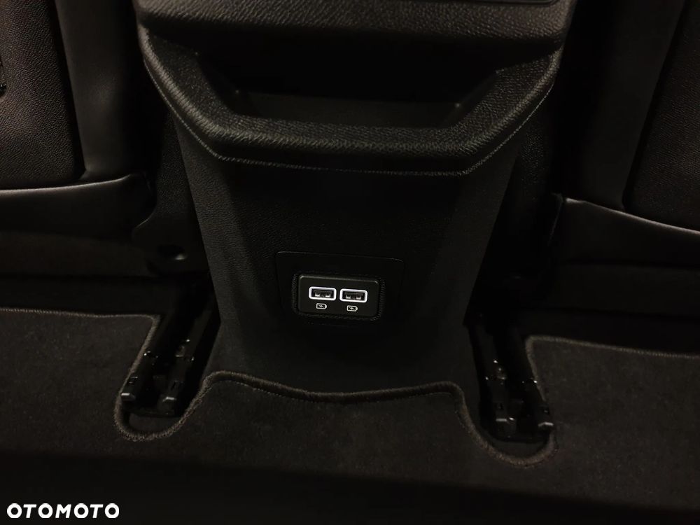 Peugeot 3008 1.5 BlueHDi GT S&S - 27