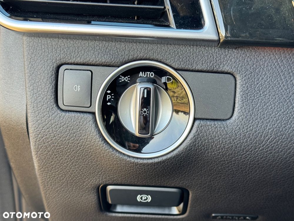 Mercedes-Benz GLE 350 d 4-Matic - 15