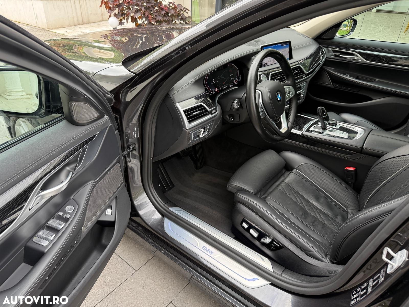 BMW Seria 7 740d xDrive MHEV - 18