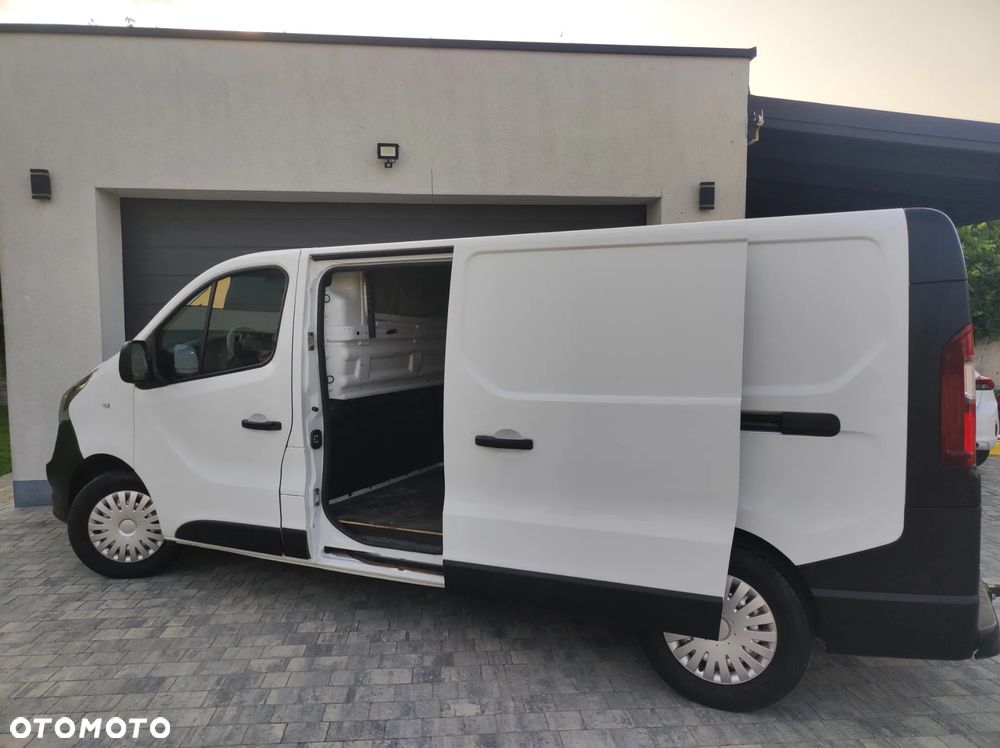 Opel vivaro - 27