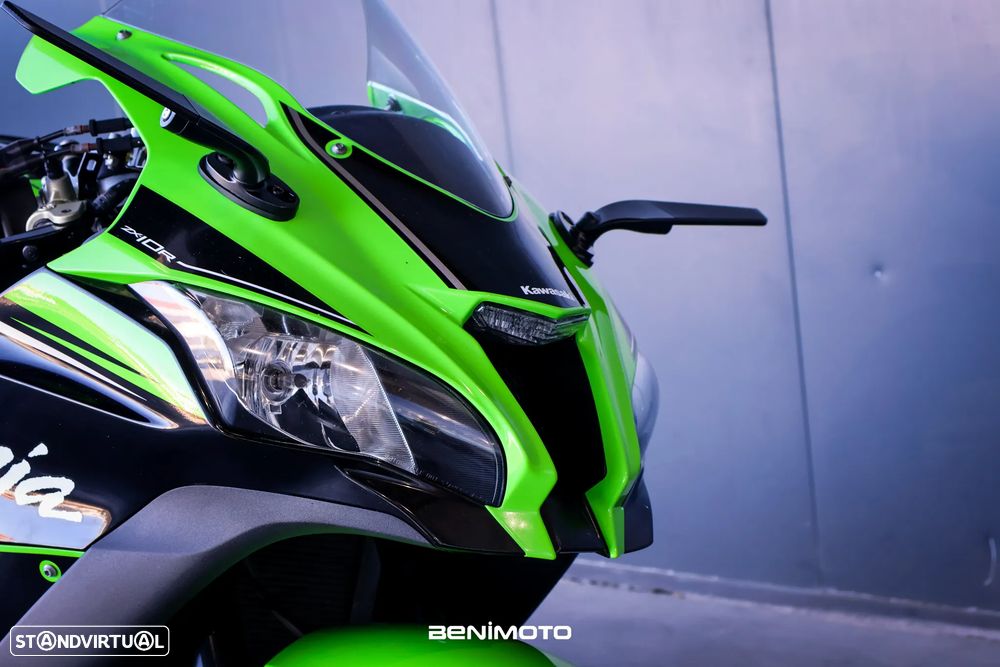 Kawasaki ZX 10R - 19