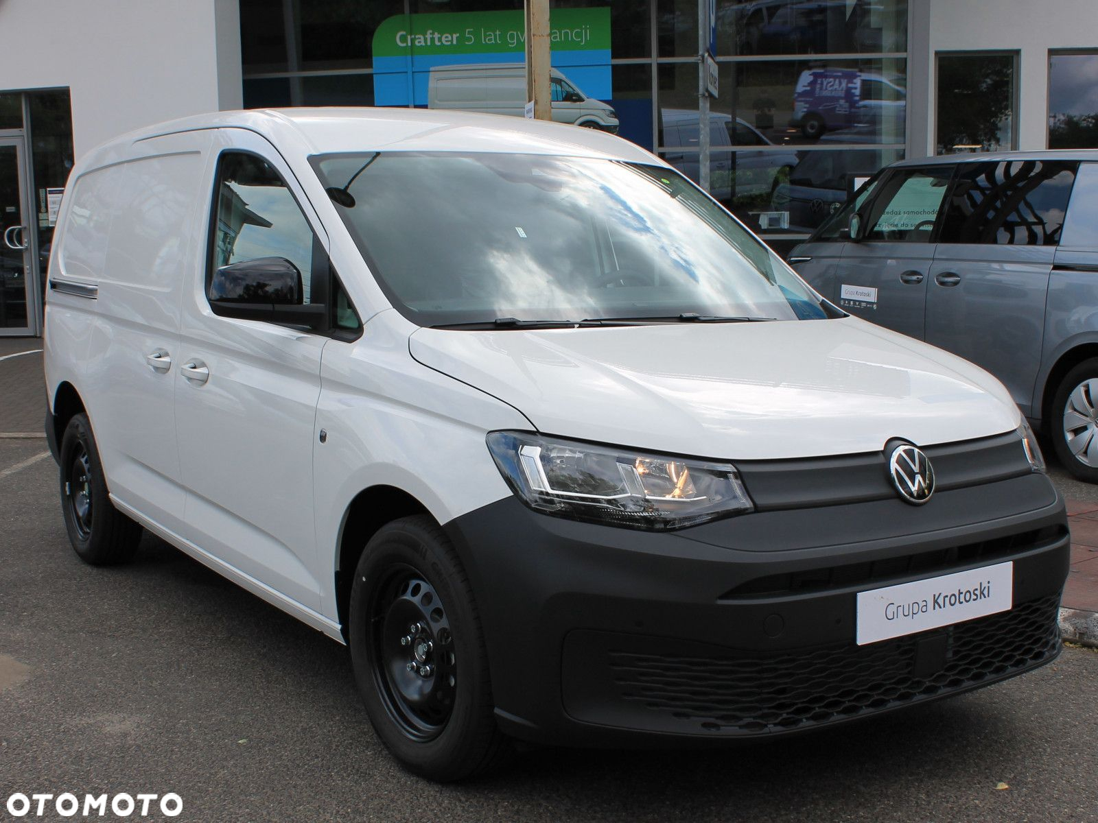Volkswagen Caddy Maxi Cargo 2.0 TDI Manual - 4
