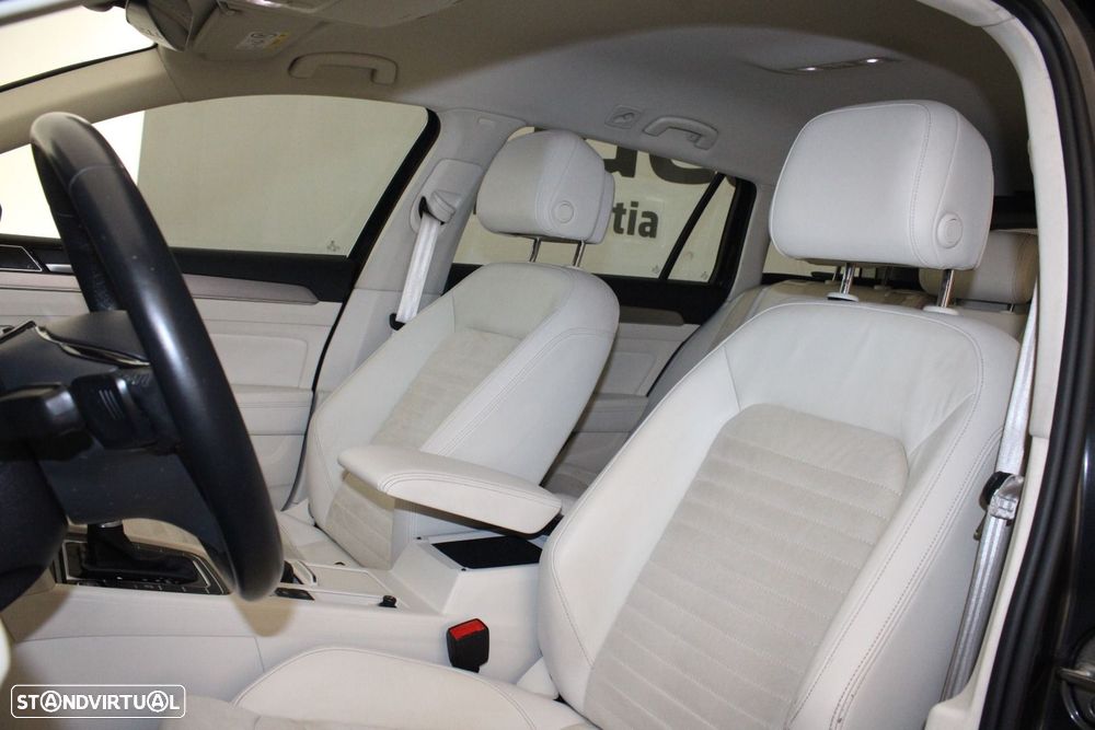 VW Passat Variant 2.0 TDI Highline DSG - 50