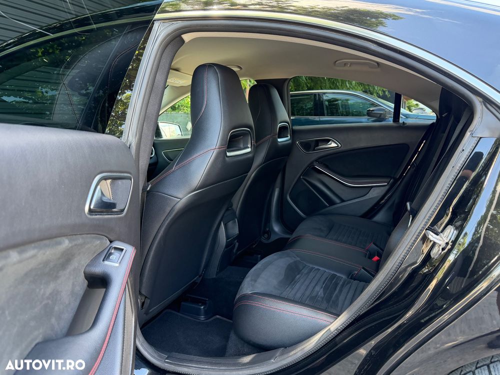 Mercedes-Benz CLA 200 d 4Matic 7G-DCT AMG Line - 15
