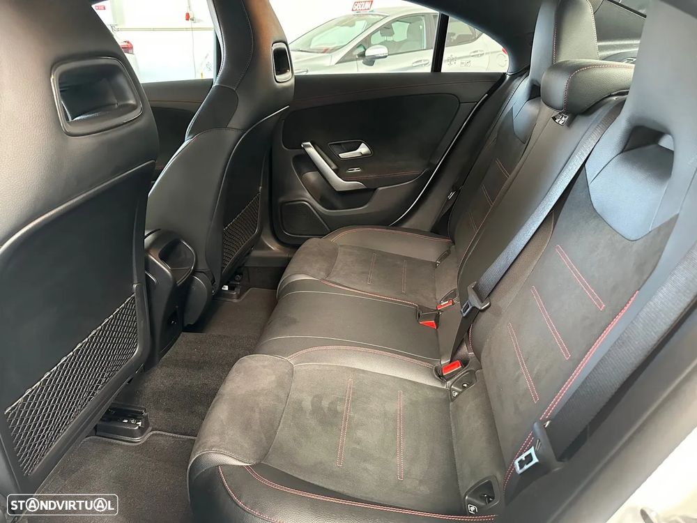 Mercedes-Benz CLA 180 - 20