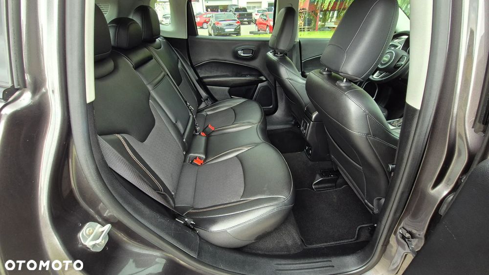 Jeep Compass 2.0 MJD Night Eagle 4WD S&S - 9