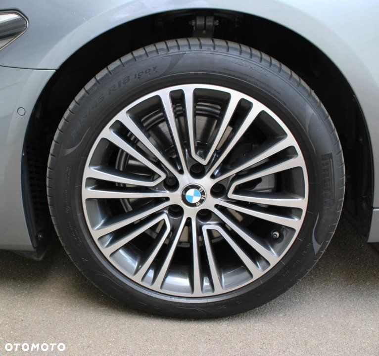 BMW Seria 5 - 27