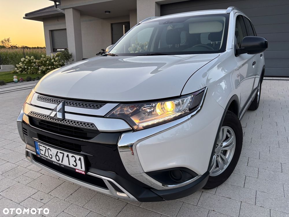 Mitsubishi Outlander 2.0 City Style 2WD - 7