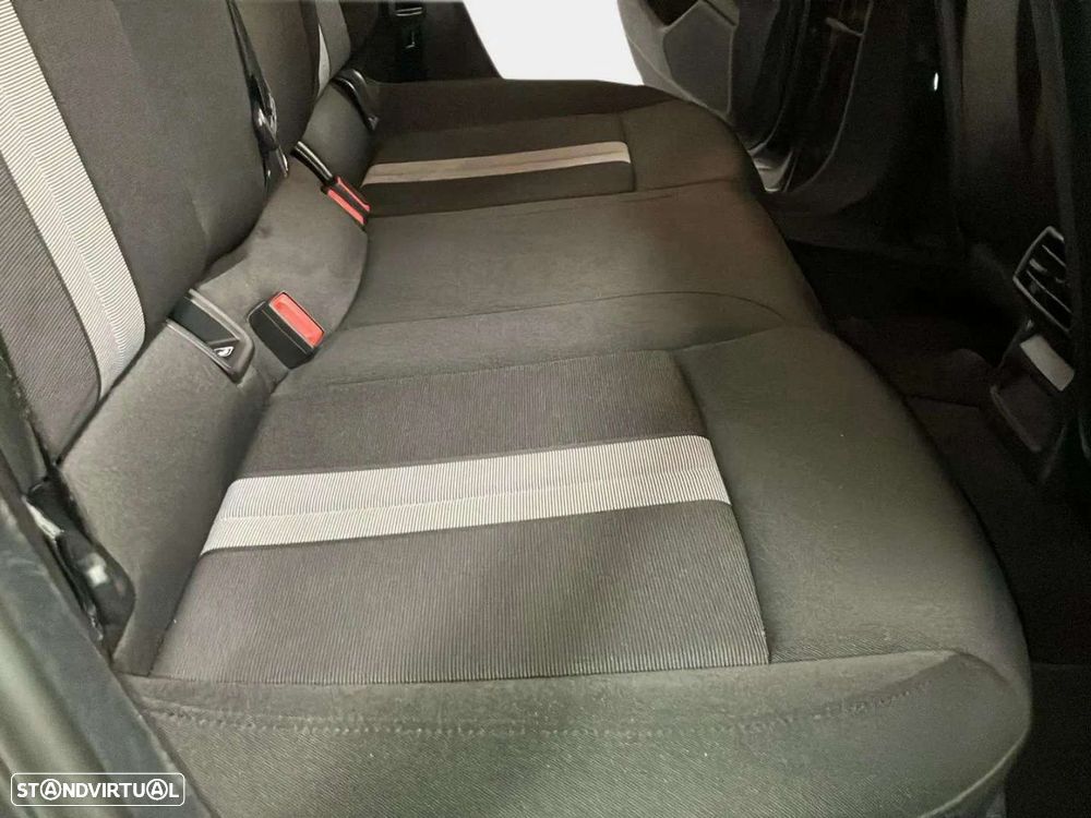 Audi A3 Sportback 30 TFSI S tronic - 15