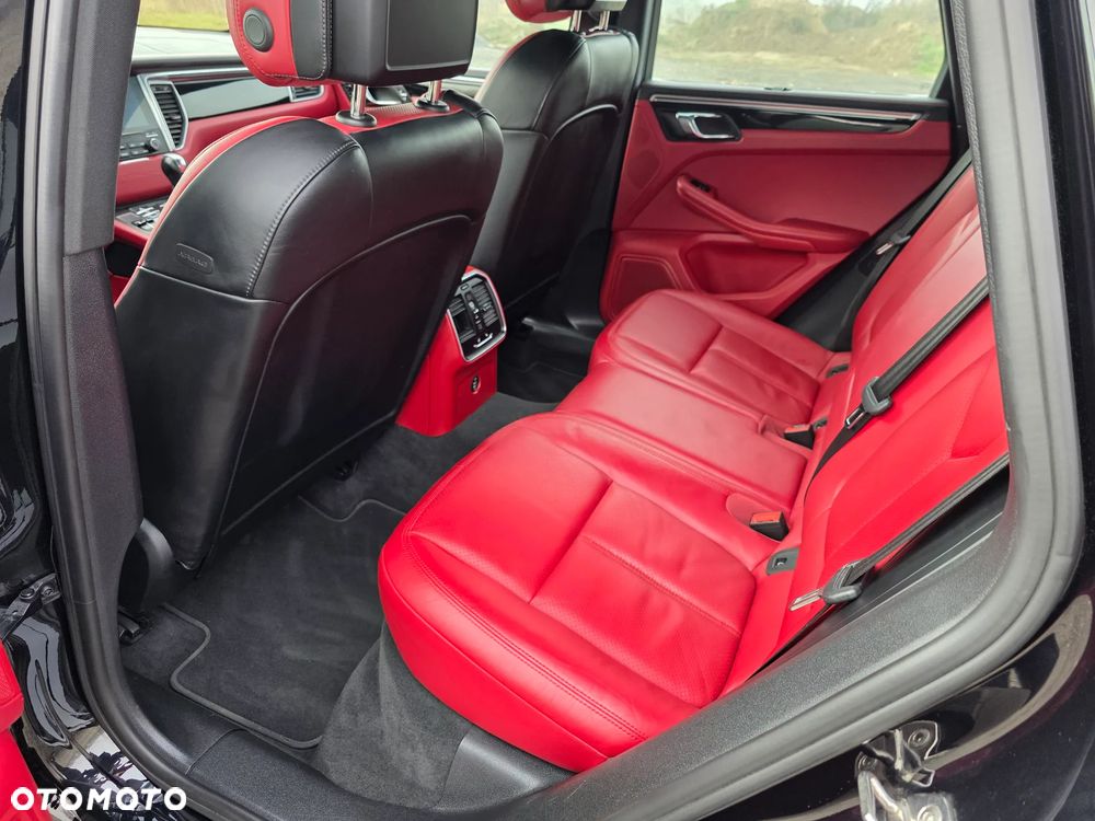 Porsche Macan - 15