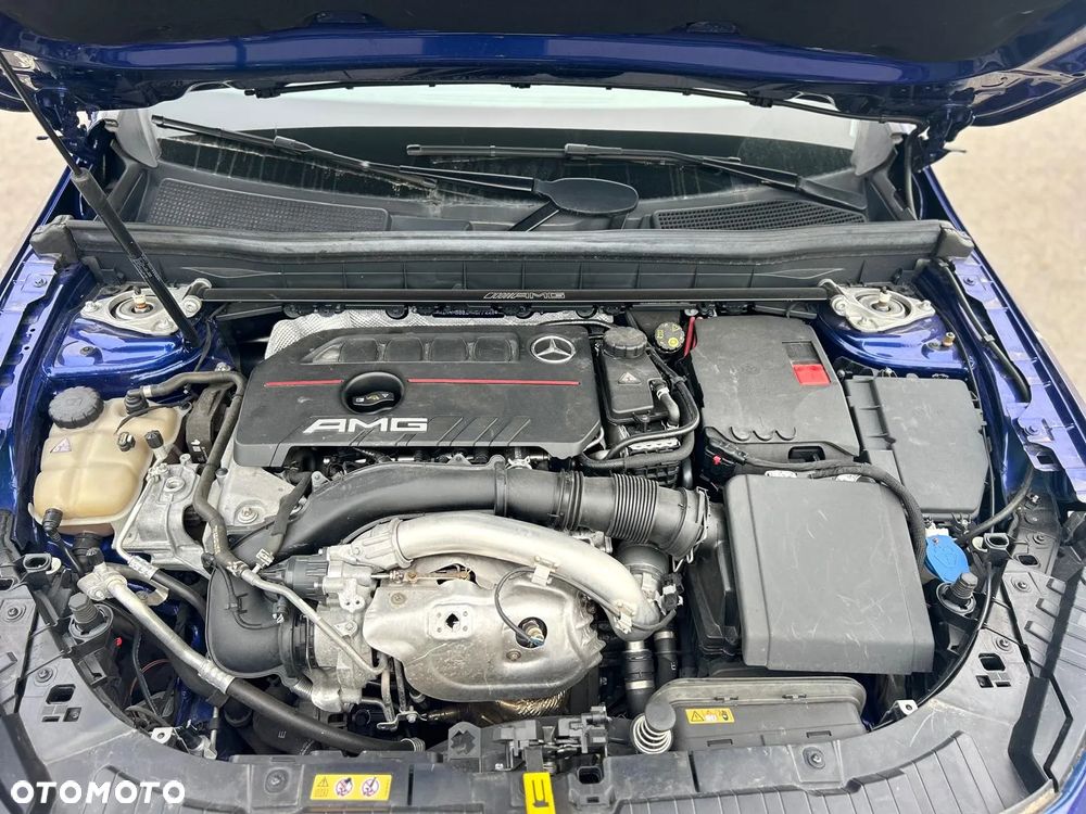 Mercedes-Benz GLB AMG 35 4Matic AMG Speedshift DCT 8G - 12
