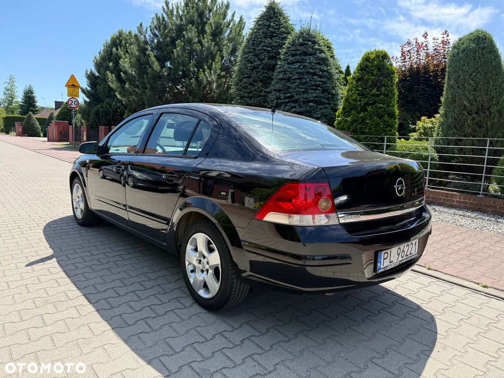 Opel Astra - 12
