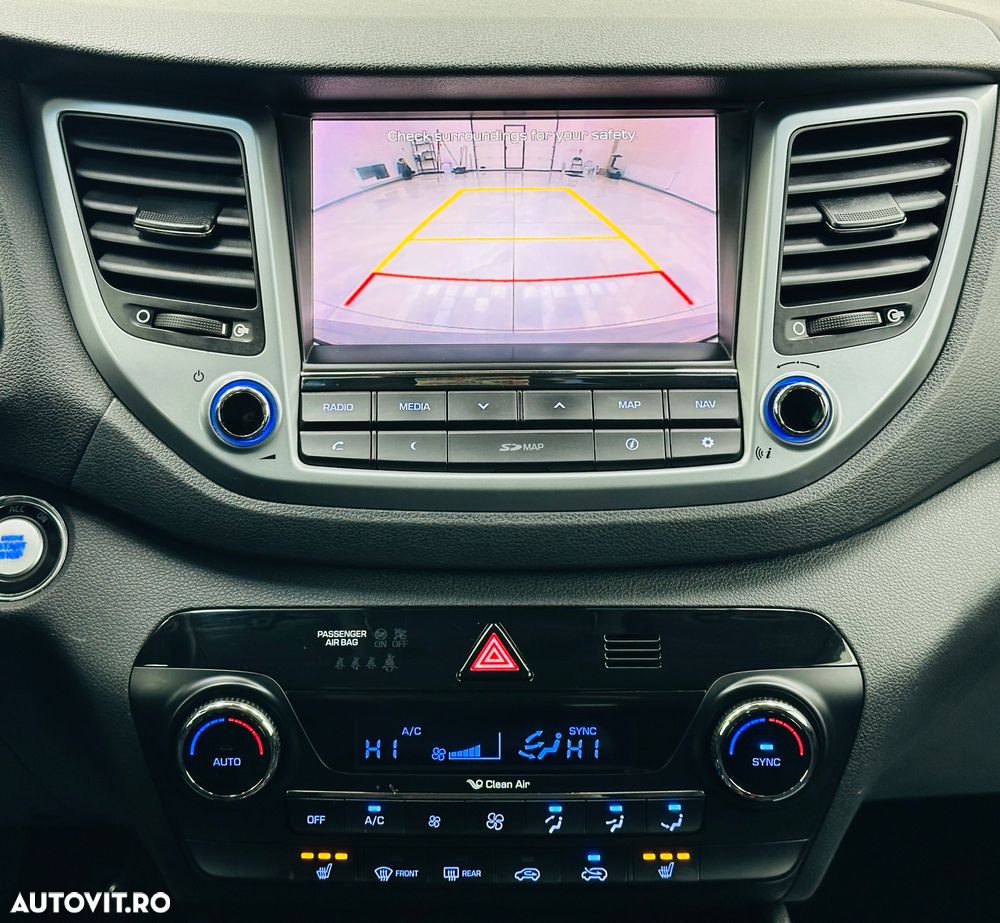Hyundai Tucson blue 1.7 CRDi 2WD DCT Premium - 33