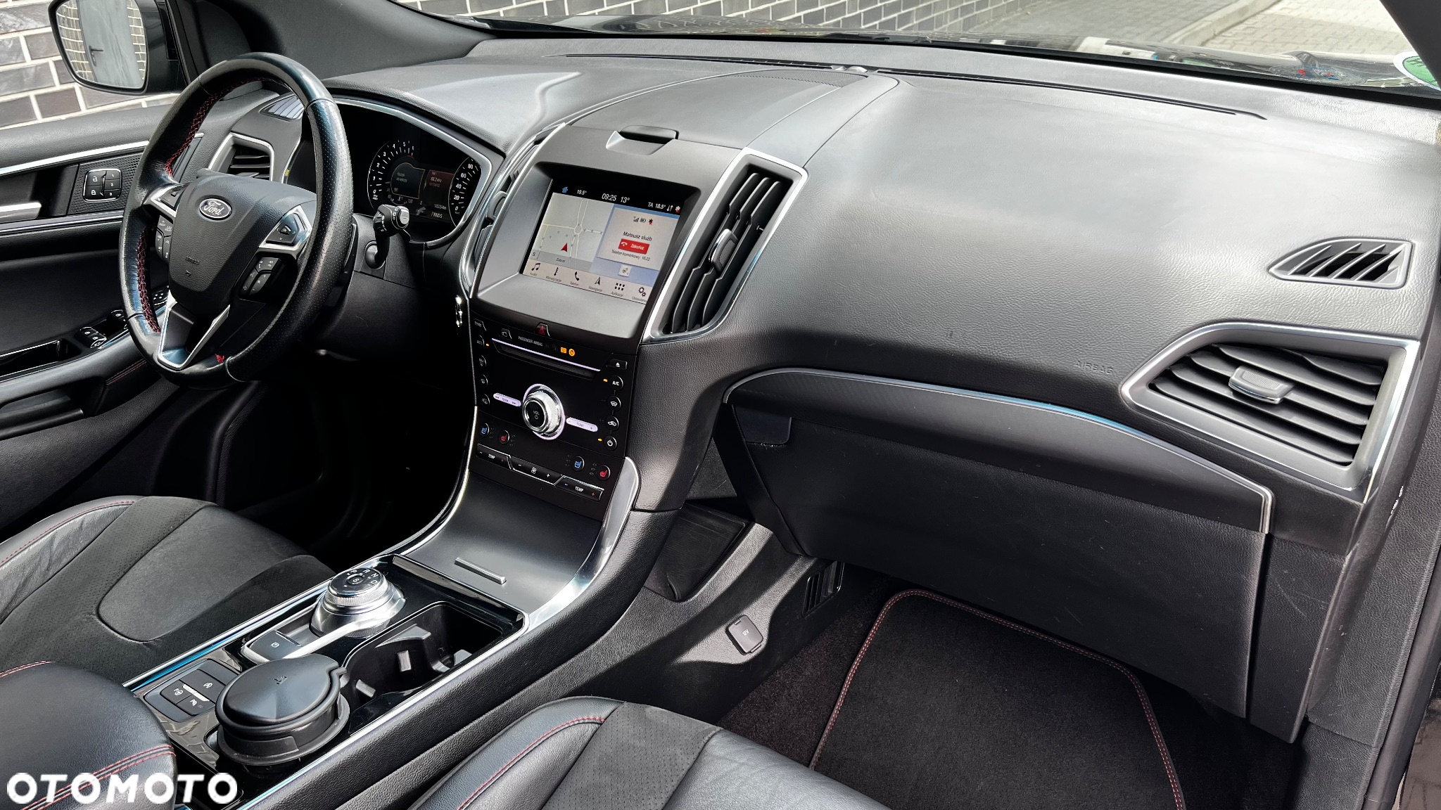 Ford Edge 2.0 EcoBlue Bi-Turbo 4x4 ST-LINE - 33