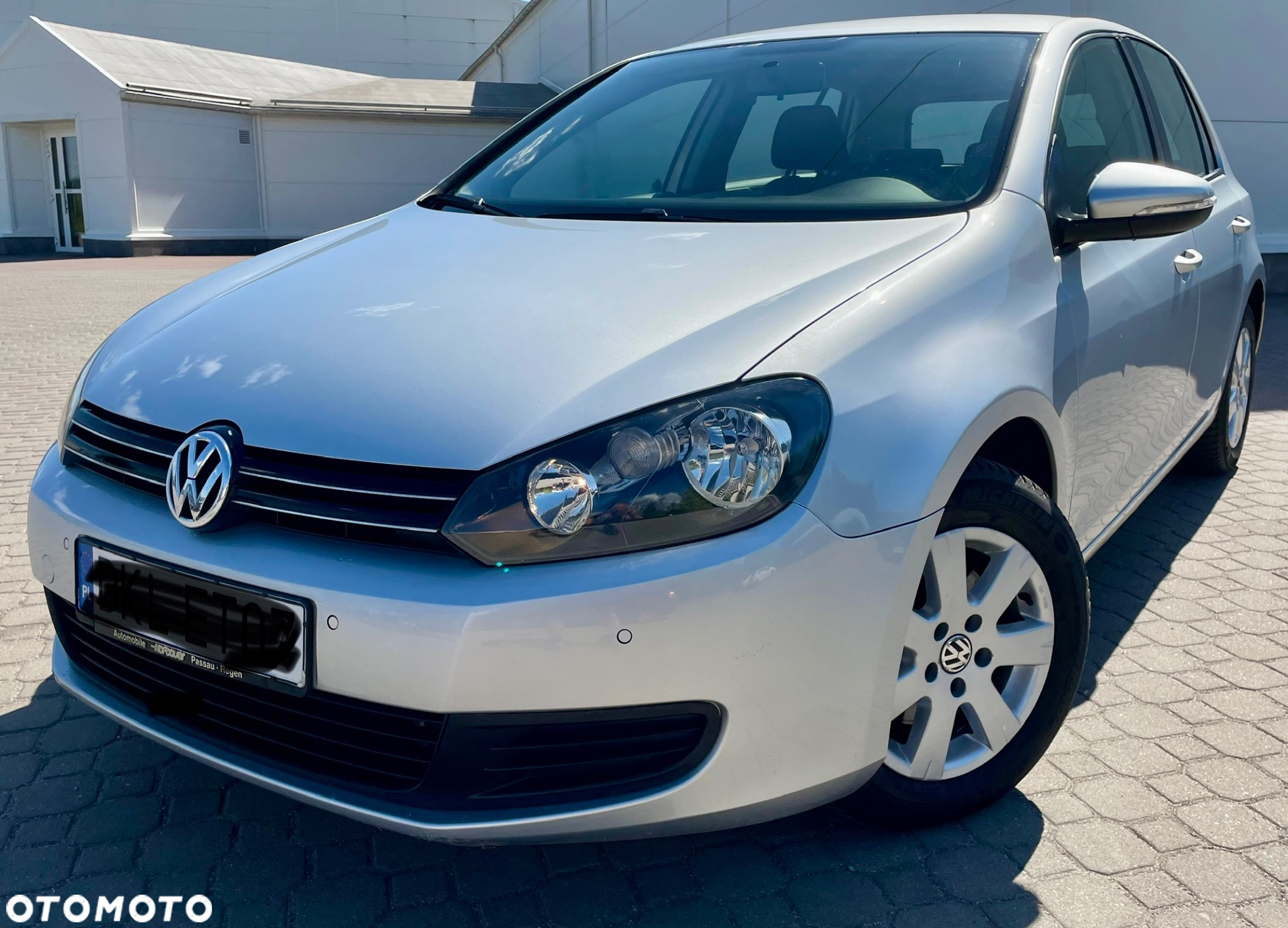 Volkswagen Golf 1.4 TSI BlueMotion Technology Comfortline - 2
