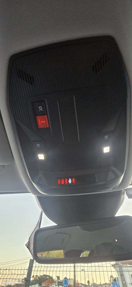 Peugeot 308 Plug-In Hybrid 180 e-EAT8 GT - 37