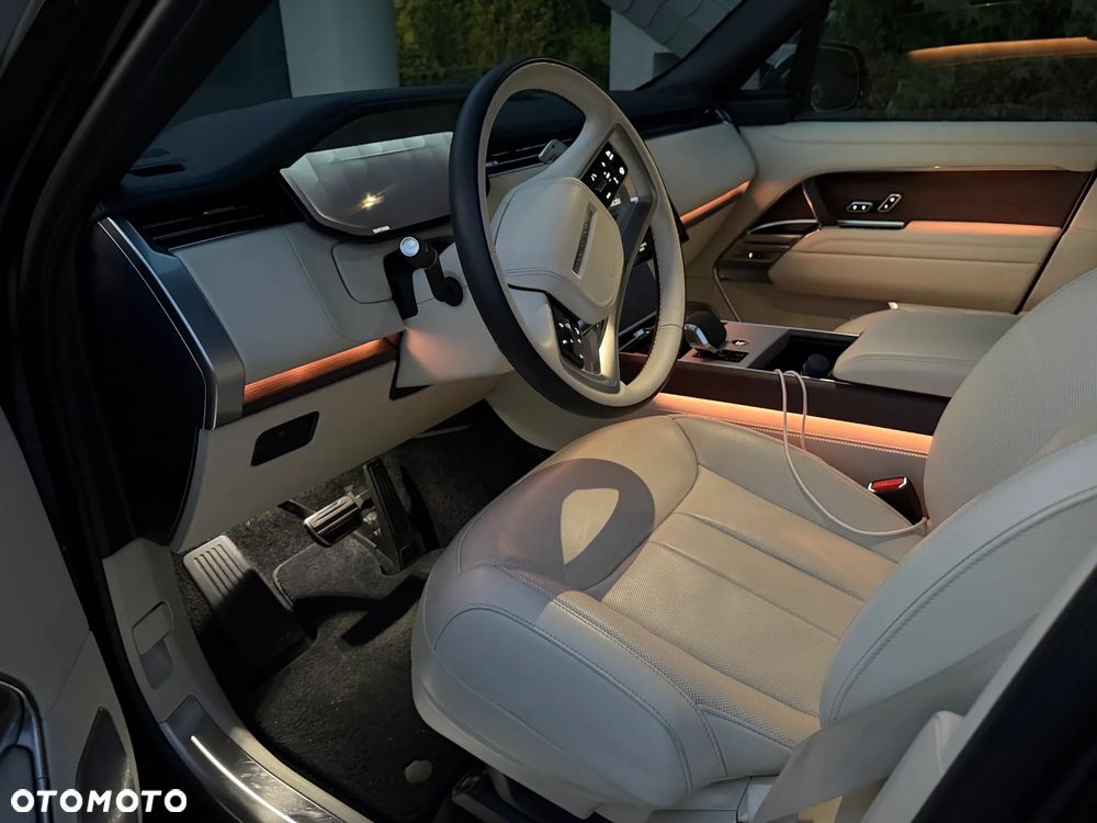 Land Rover Range Rover 4.4 V8 P530 mHEV LWB Autobiography - 8