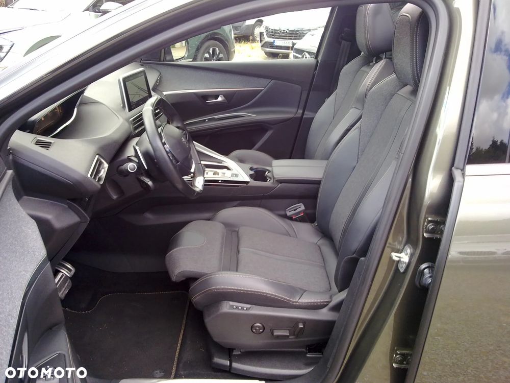 Peugeot 5008 1.6 PureTech GT Line S&S EAT8 - 14