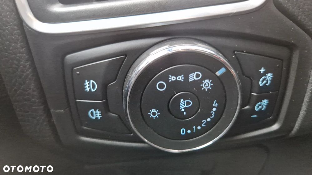 Ford Focus SW 1.6 TDCi DPF Titanium - 20