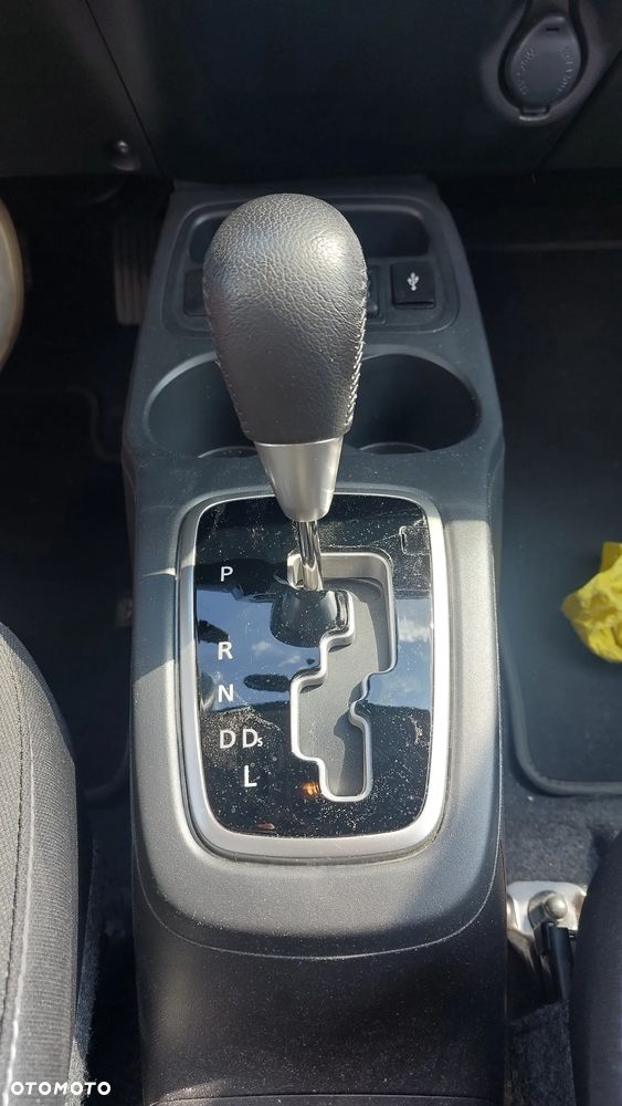 Mitsubishi Space Star 1.2 AS&G Invite CVT - 10