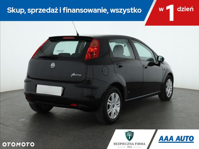 Fiat Grande Punto - 6
