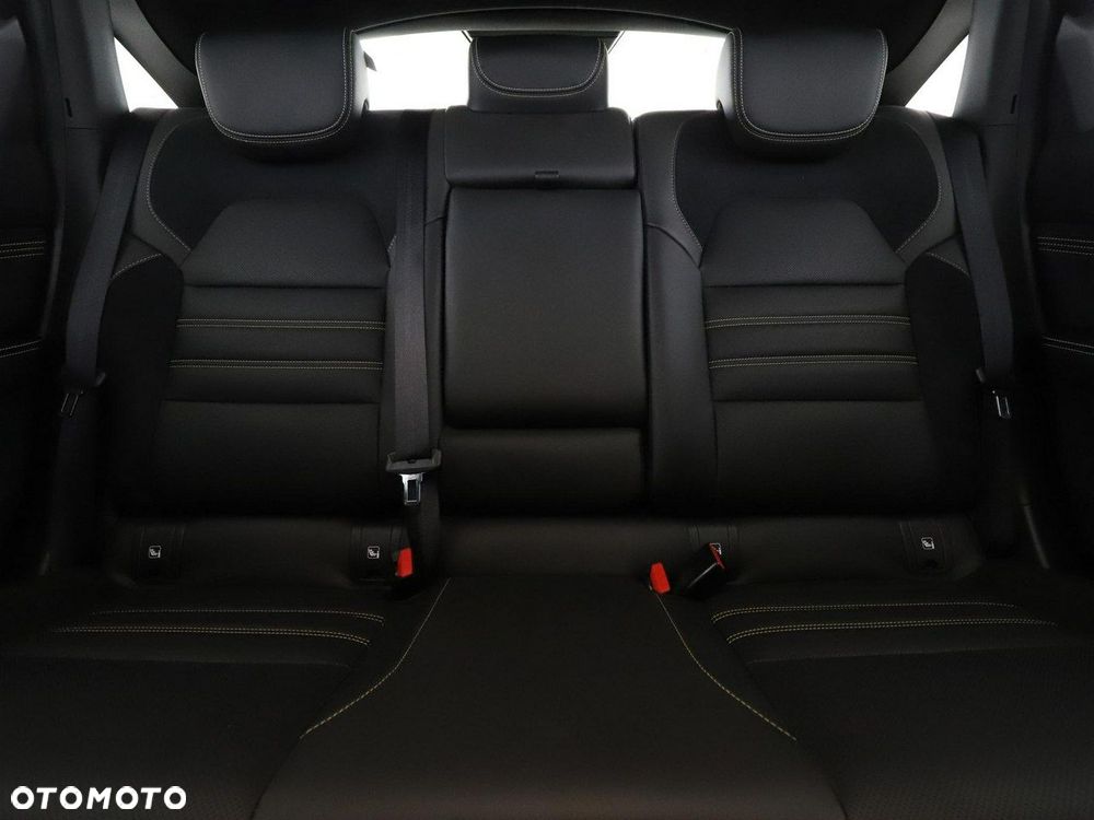 Renault Arkana 1.6 E-TECH E-Tech Engineered MMT - 18