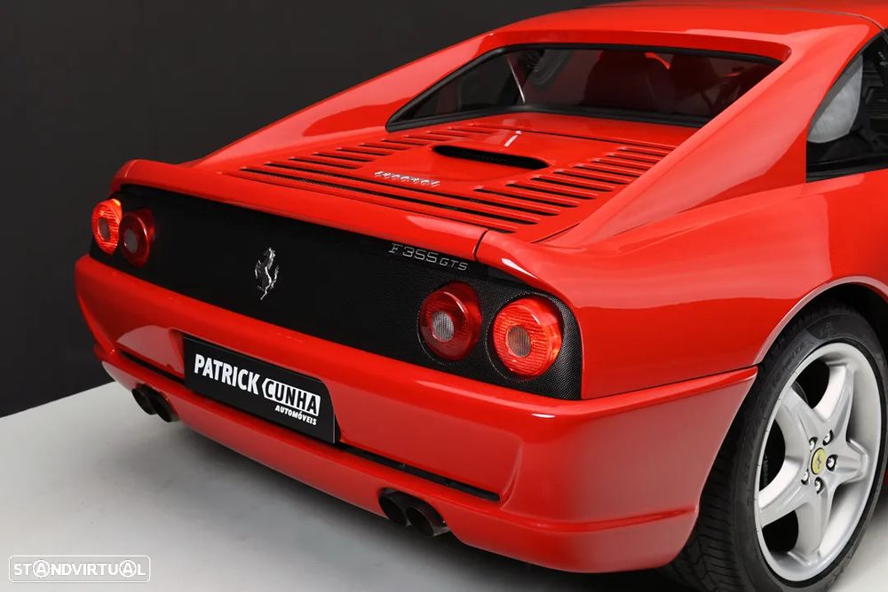 Ferrari 355 GTS - 15