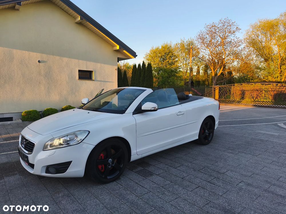 Volvo C70 D3 Summum - 34