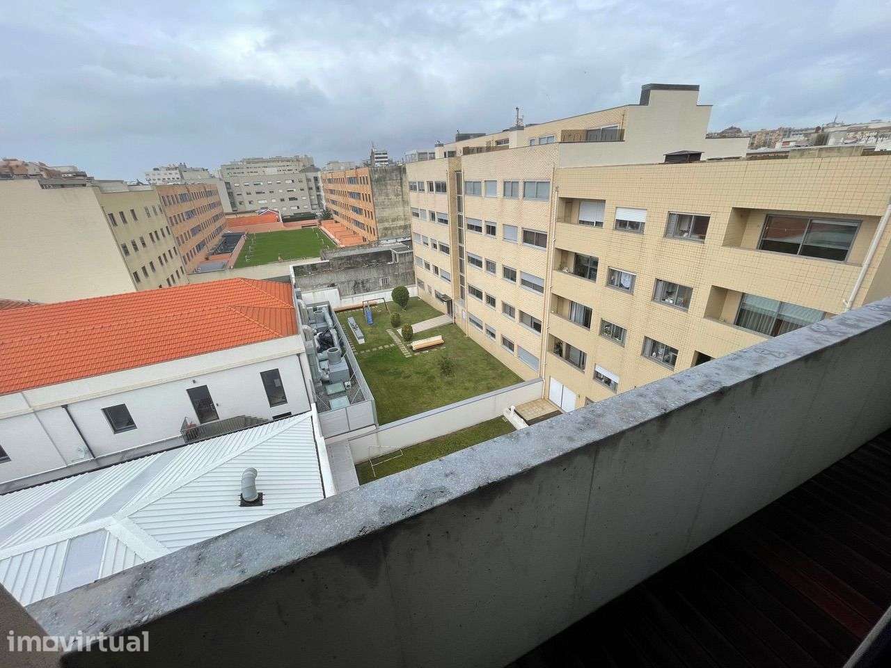 T1 Praia Matosinhos com Garagem e Arrumos - Grande imagem: 2/15