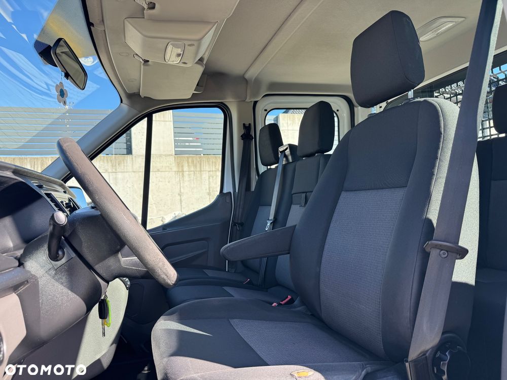 Ford Transit - 11