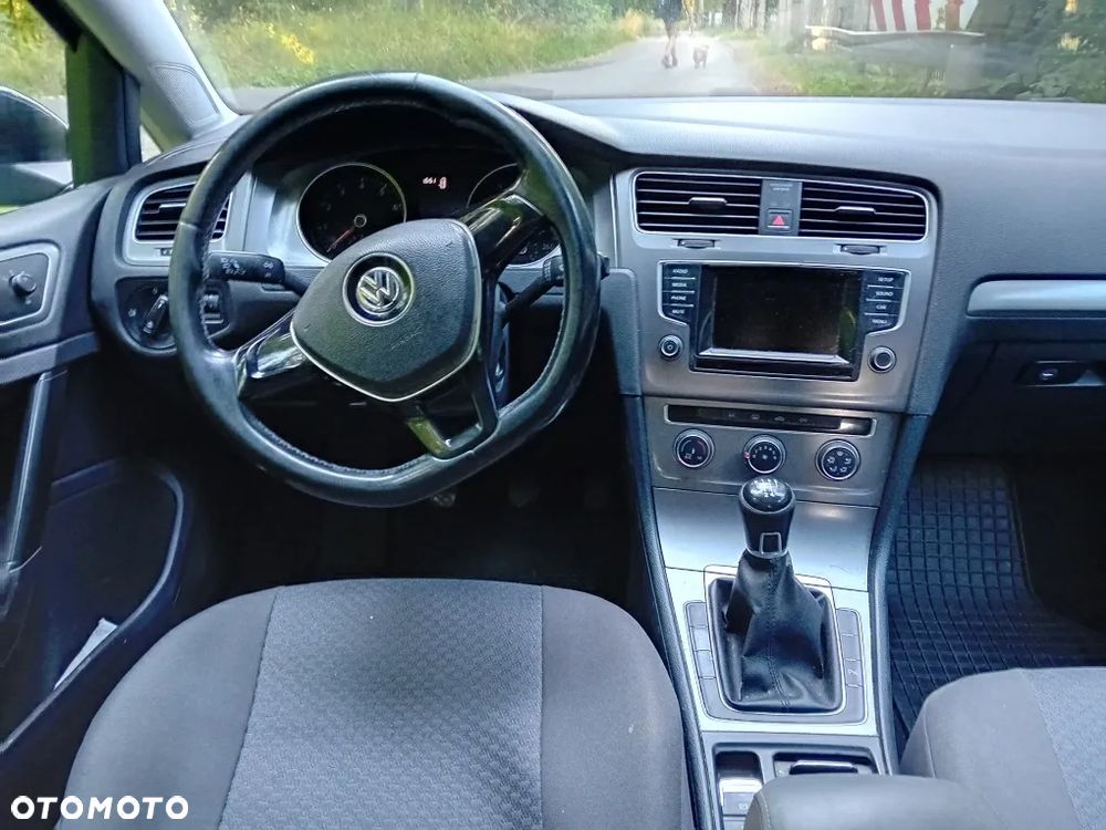 Volkswagen Golf 1.2 TSI BMT Trendline - 10