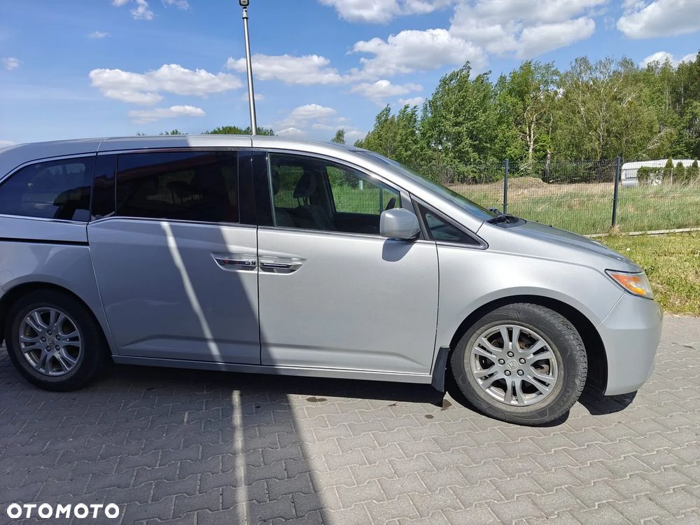 Honda Odyssey 3.5 EX - 11