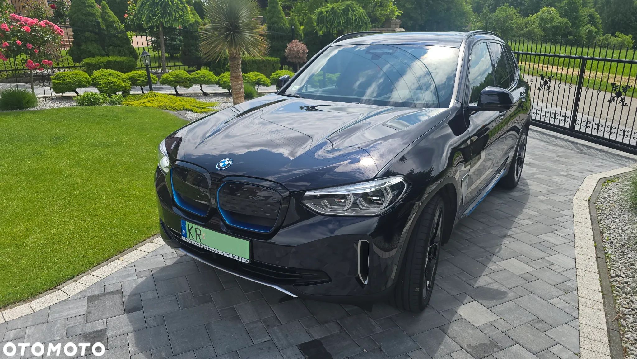 BMW iX3 - 1