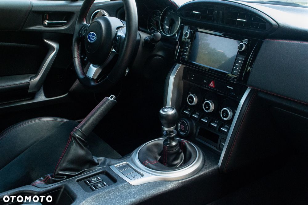 Subaru BRZ 2.0i Sport + - 15