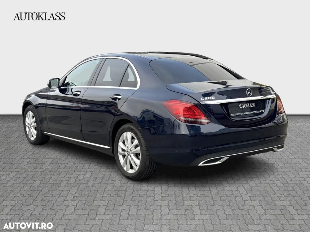 Mercedes-Benz C - 4