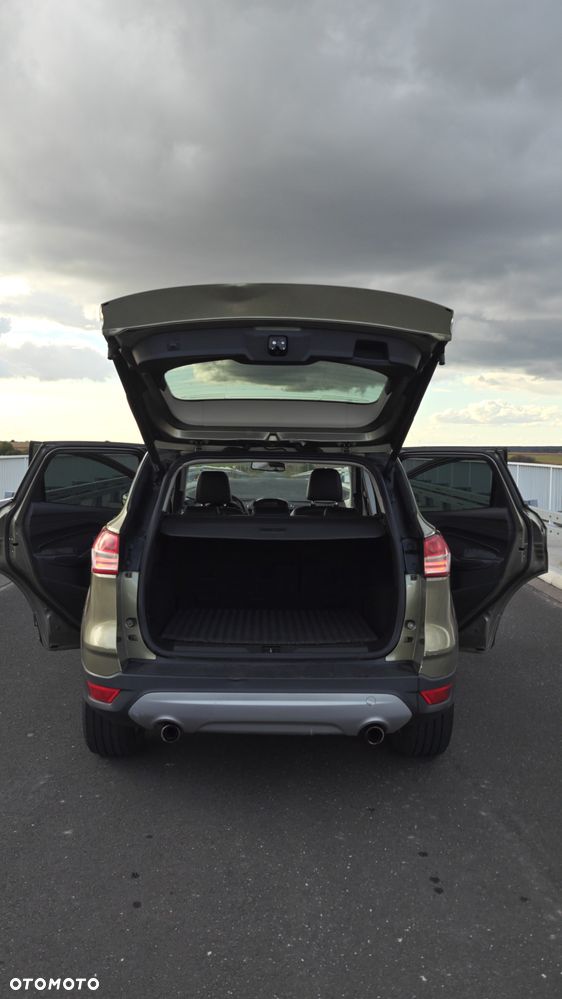 Ford Kuga 2.0 TDCi 4WD Titanium - 13