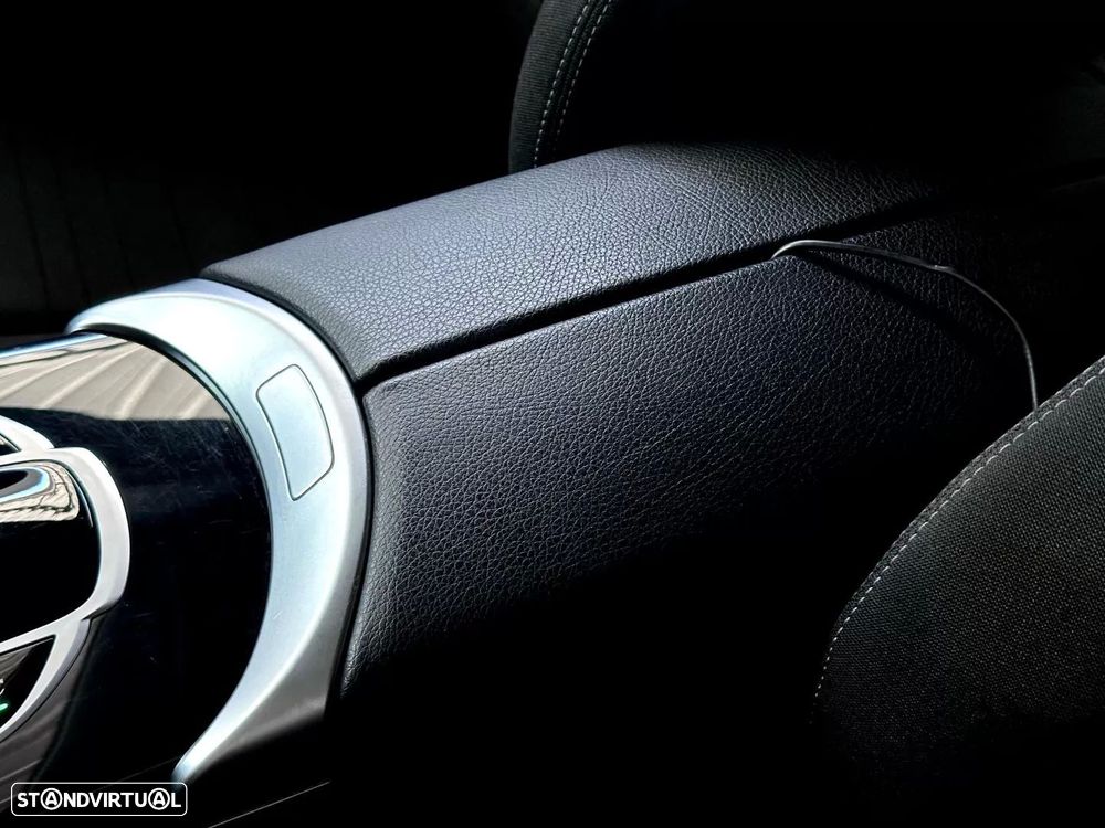 Mercedes-Benz C 300 d Station 9G-TRONIC Avantgarde - 35