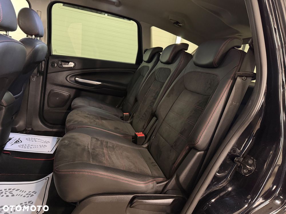 Ford S-Max 2.0 TDCi Titanium - 18