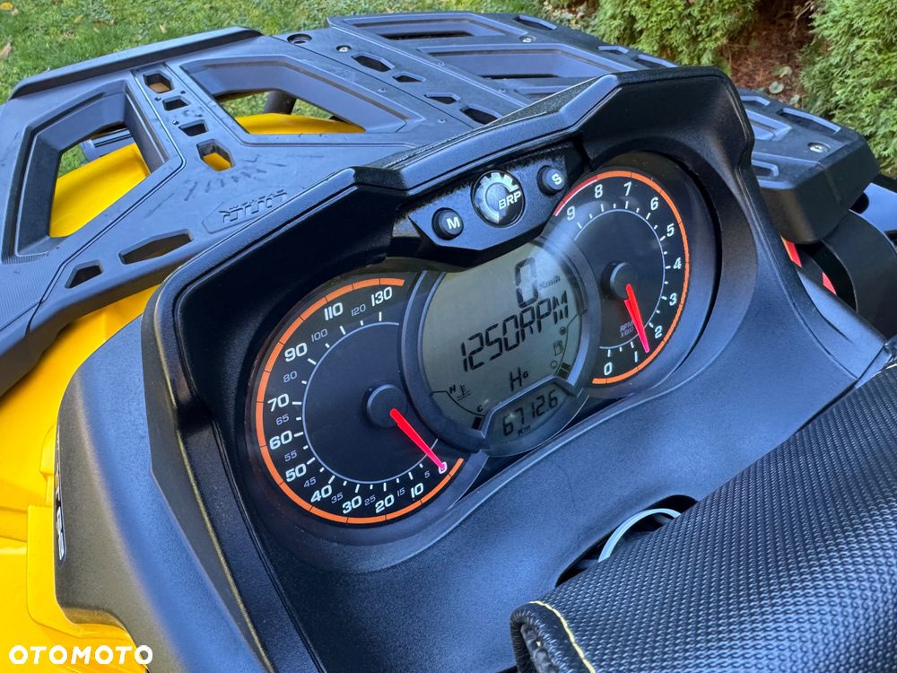 Can-Am Outlander - 9