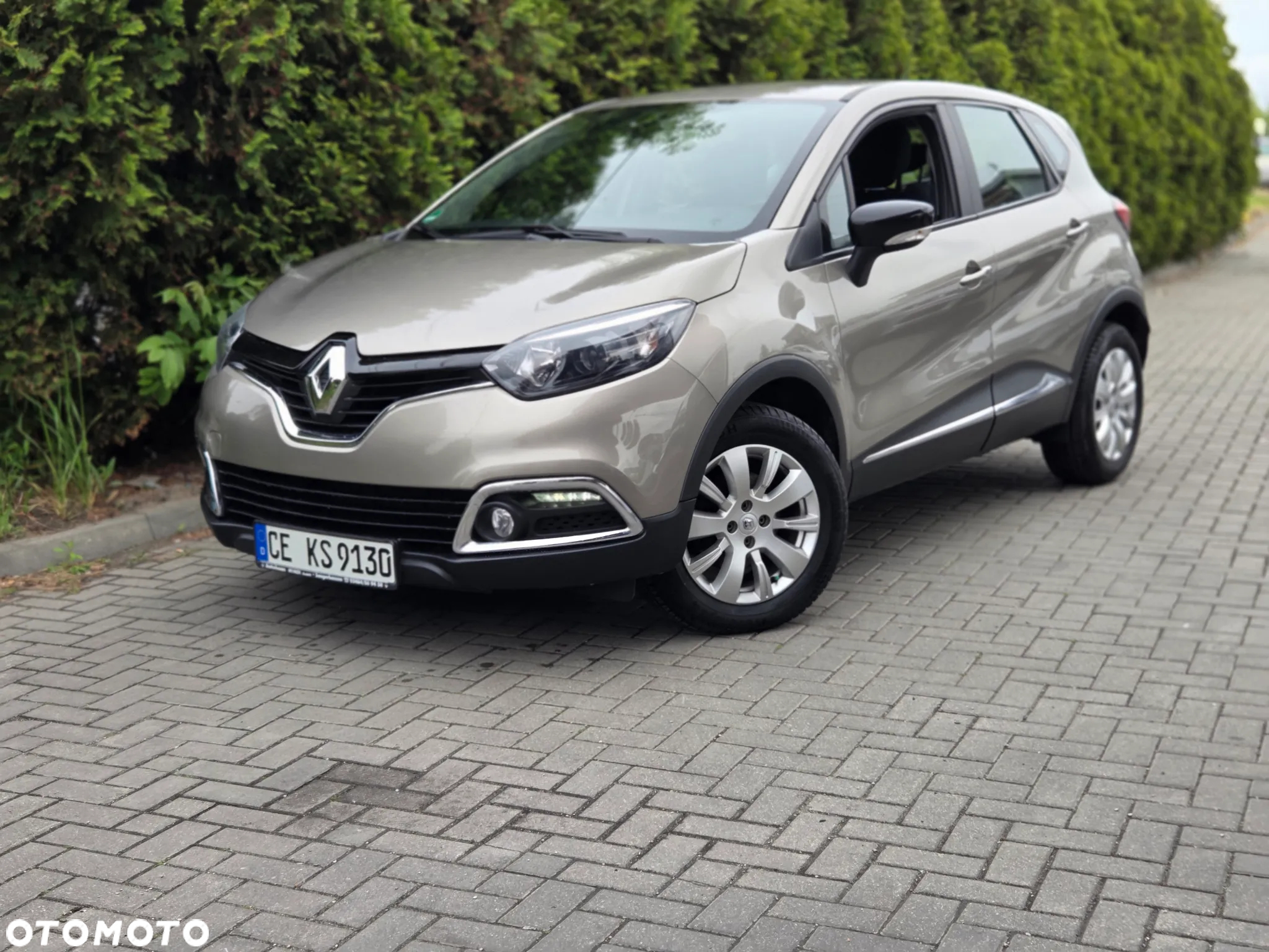 Renault Captur 1.5 dCi Energy Intens - 2